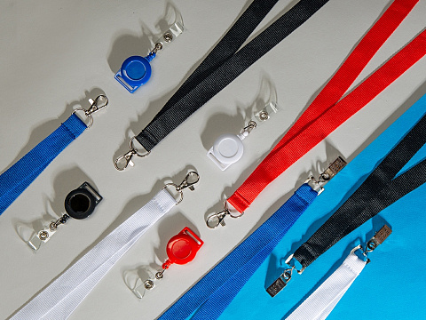 Ретрактор с ушком для ленты, красный - рис 5.