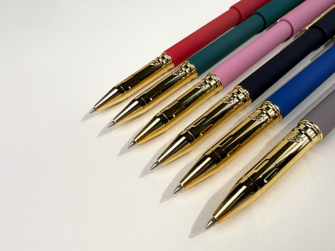 Ручка пластиковая шариковая Parliament, 0,7 мм, синие чернила, зеленый/золотистый - рис 8.