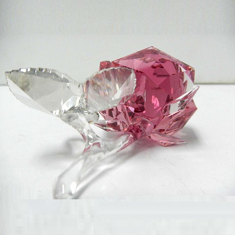 Розовая роза Swarovski - рис 3.
