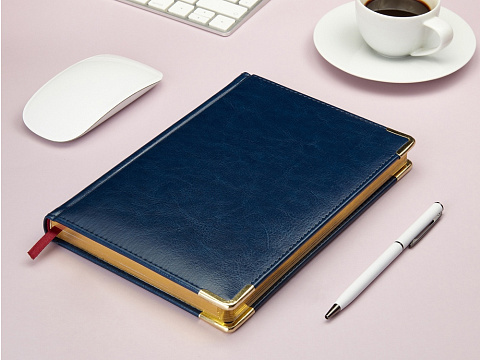 Ежедневник А5 датированный Sidney Nebraska 2026, синий (золотой обрез, золотые уголки) - рис 3.