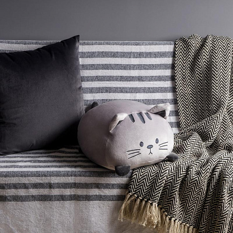 Подушка диванная "Серый кот" - рис 2.
