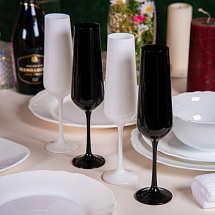 Набор бокалов для шампанского из черного и белого стекла (4 шт)
