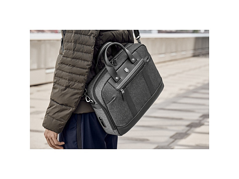 Портфель VICTORINOX Architecture Urban2 15 Briefcase 15'', серый, полиэстер/кожа, 42x13x31 см, 16 л - рис 10.