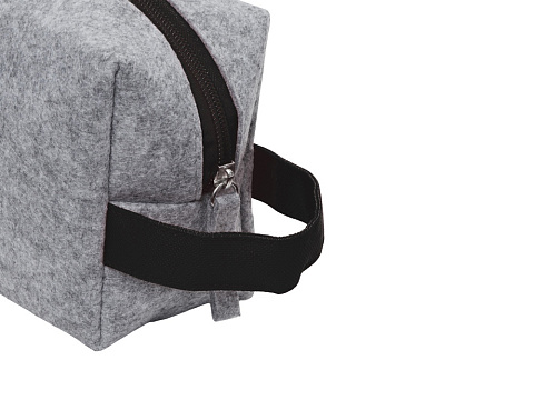 Органайзер для электроники и проводов Felt из RPET-фетра с ручкой, серый с черным - рис 7.