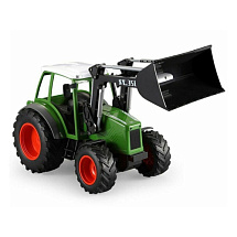 Сельскохозяйственный трактор с погрузчиком на радиоуправлении
