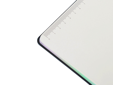 Блокнот А5 в гибкой обложке Fellini с голографическим срезом, темно-синий - рис 6.