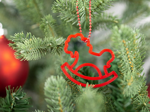 Подвеска «Лошадка-качалка» - рис 4.